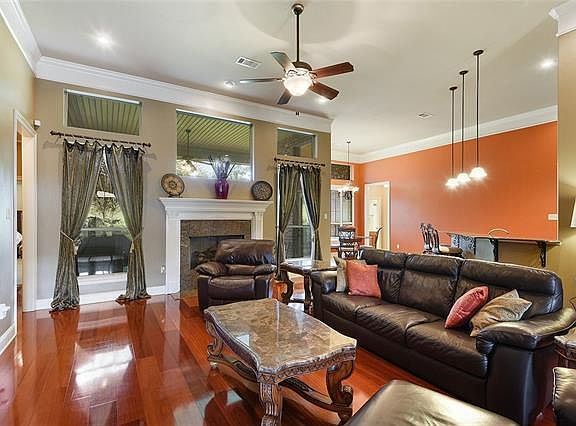 5th image of 161 Cypress Lakes Dr