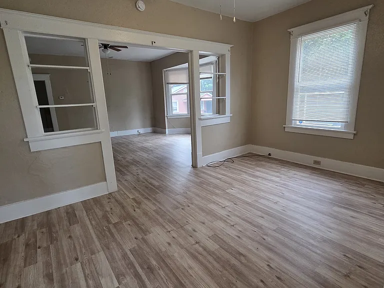 2507 N View Ave #2507 — Photo 2
