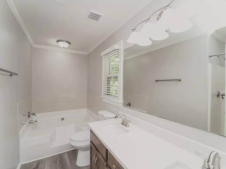 2305 Whispering Spring Dr — Photo 12