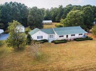 453 Green Pond Rd, Clover, SC 29710