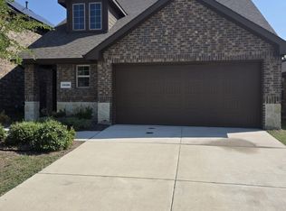 2126 Hobby Dr, Forney, TX 75126