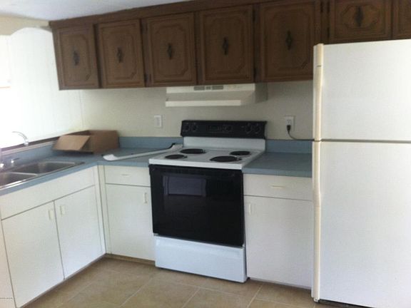2nd image of 5420 Wood St