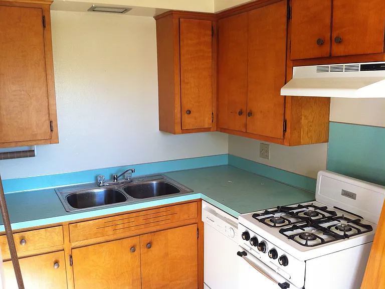 128 S Duncan Ave #C — Photo 14