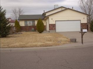10 Lathyrus Ct, Pueblo, CO 81001