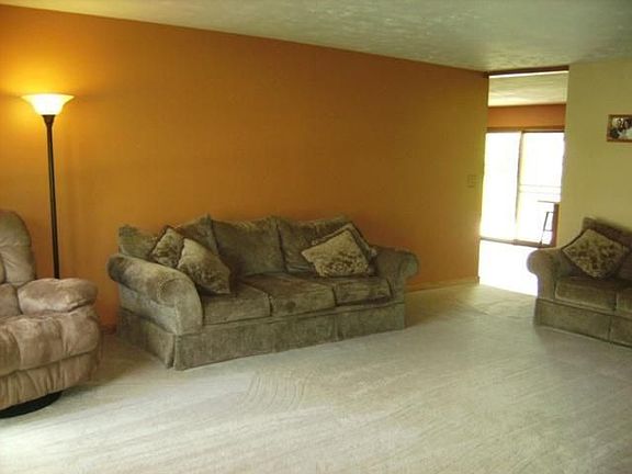 3rd image of 4347 Bellemeade Dr