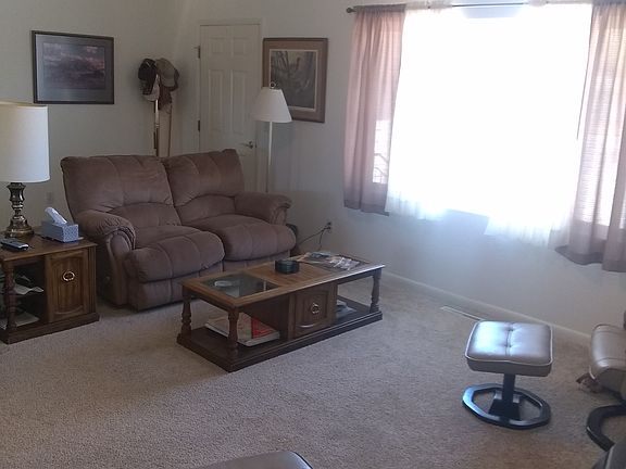 4th image of 1235 Parkview Cir
