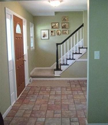 3rd image of 441 Pickwick Ln