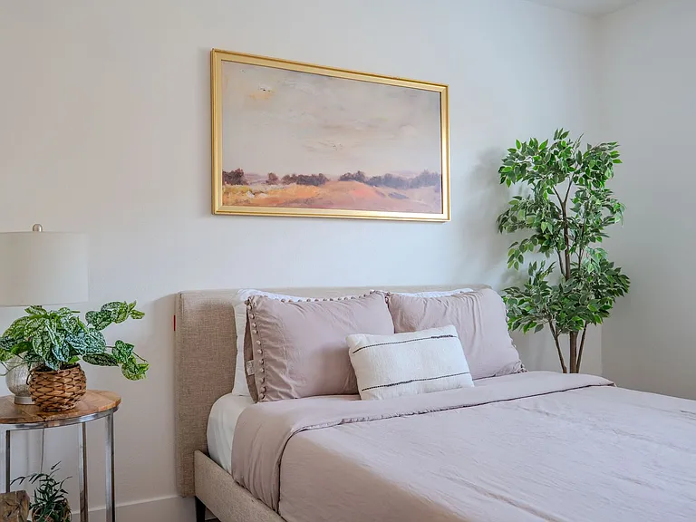 308 S Laurel St — Photo 14