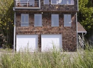 3328 SW 172nd St, Seattle, WA 98166