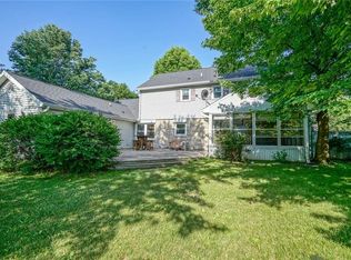 803 Sunblest Blvd, Fishers, IN 46038