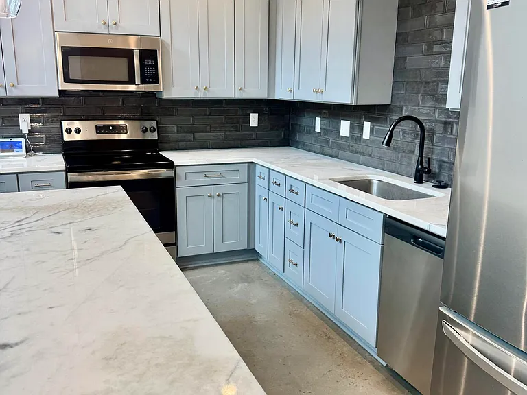512 Highland Oaks Ln — Photo 5