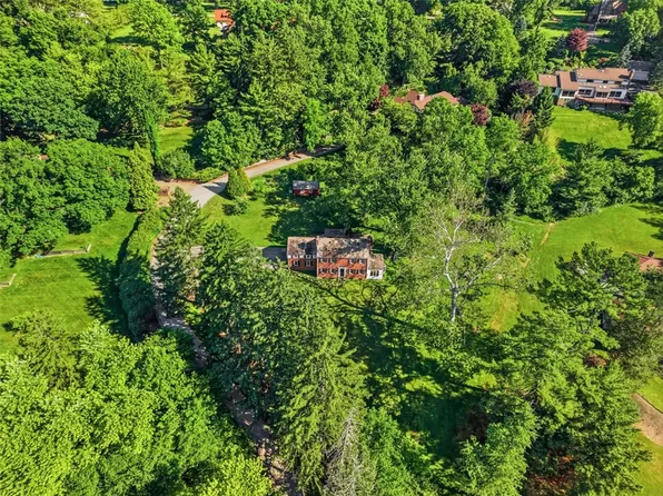 4461 Mount Royal Blvd, Allison Park, PA 15101