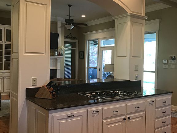 5th image of 18170 Kenner Dr