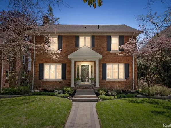 2009 Northwood Blvd, Royal Oak, MI 48073