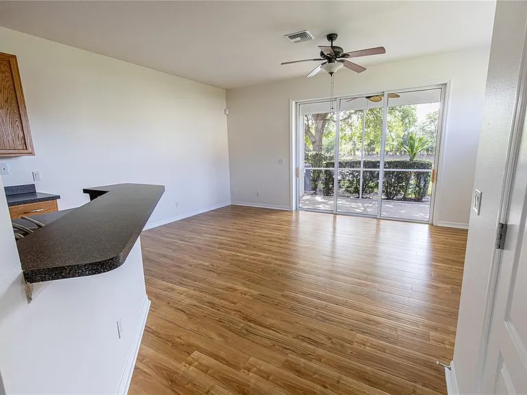 1085 Jonah Dr — Photo 13