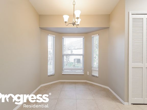 4th image of 2841 Talladega Dr