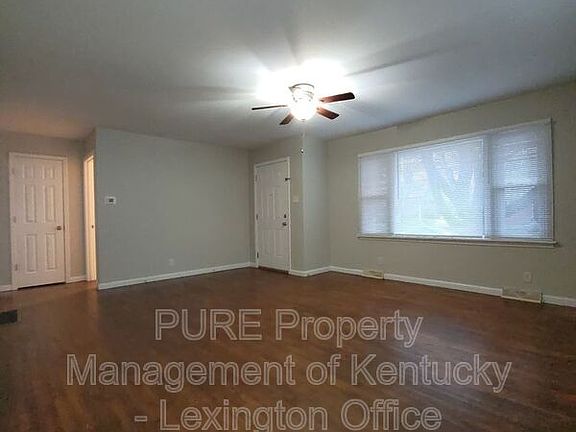 3rd image of 418 Granard Ave #101