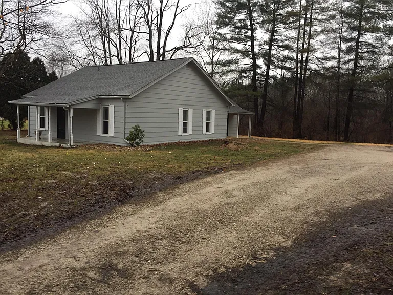 4235 N Old State Road 37 — Photo 2
