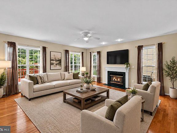 4th image of 7608 McWeadon Ln