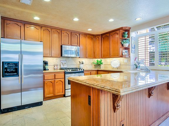 2nd image of 17 Camomile Pl