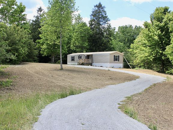 3rd image of 379 Utah Rd