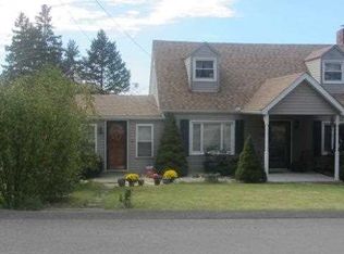 31 Wayne Ave, Jeannette, PA