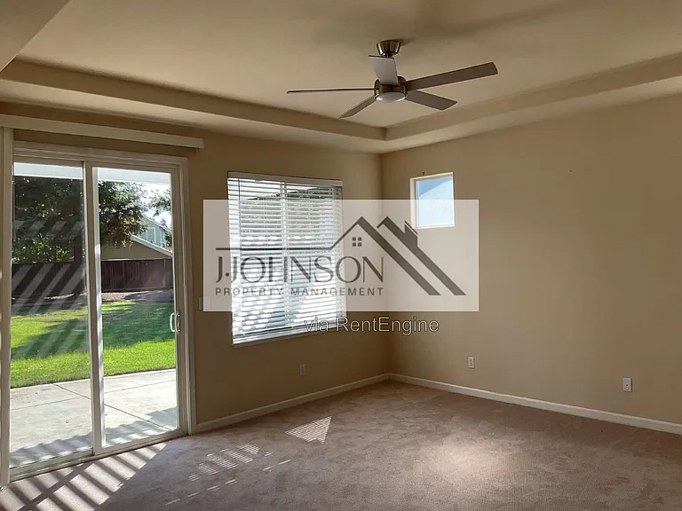 2408 Victor Ct — Photo 21