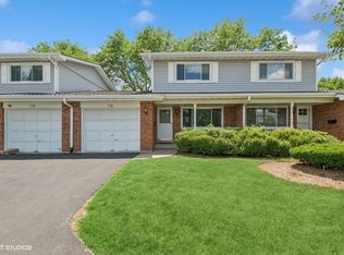 110 Wiltshire Ct, Schaumburg, IL 60193