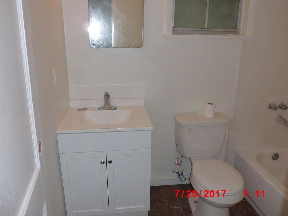 1st image of 1127 NW 6th Ave