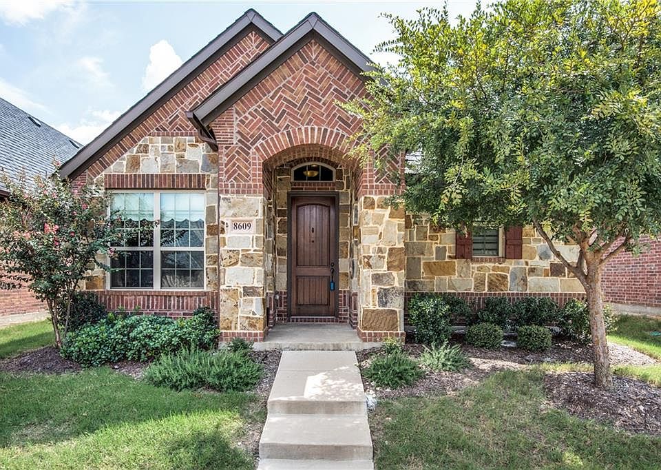 1st image of 8609 Grassland Dr