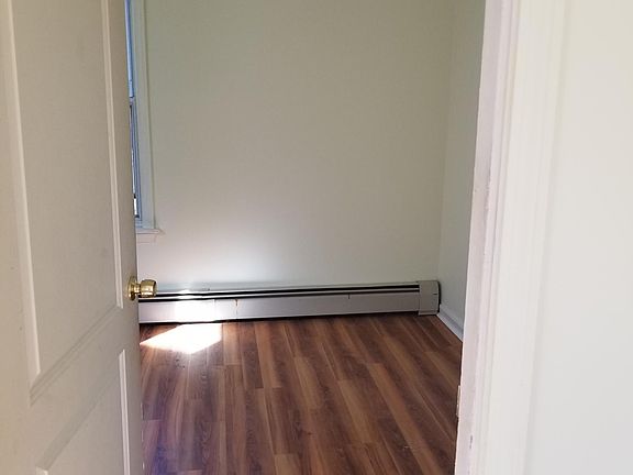 3rd image of 9 Eli St Floor 2