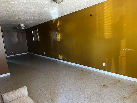 5th image of 2310 E 14th St