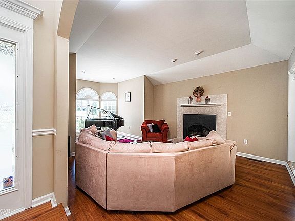 4th image of 6690 Chriswood Dr