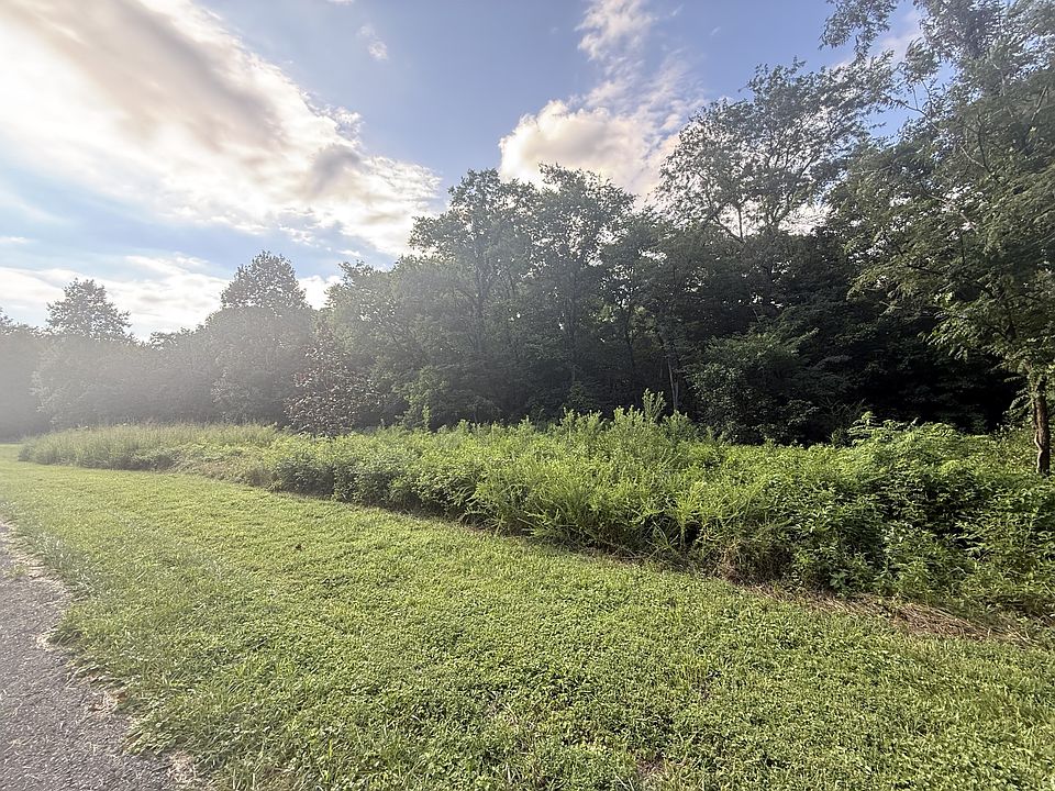 1st image of 0 Willow Hollow Rd Lot 2