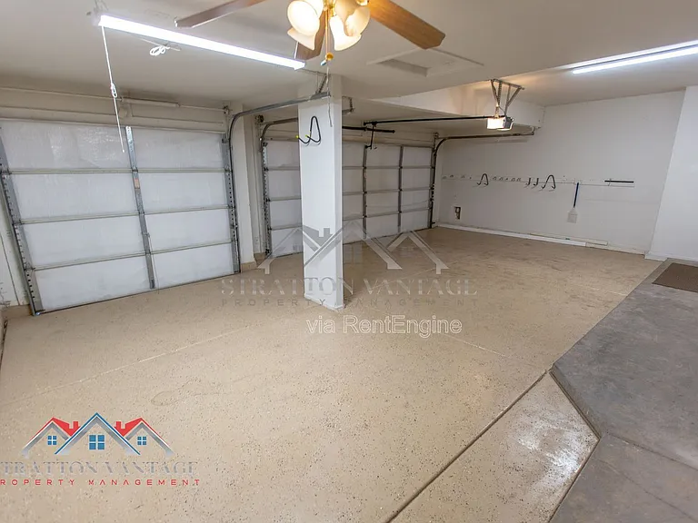 6152 W Irma Ln — Photo 27