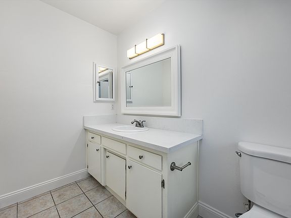 5th image of 4700 Nordic Dr Unit 1