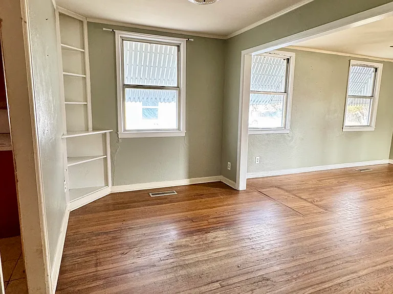 2204 Tierney Rd — Photo 13