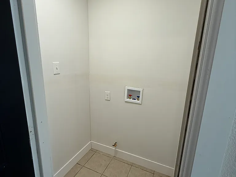7626 Pecan Villas Dr #3 — Photo 14