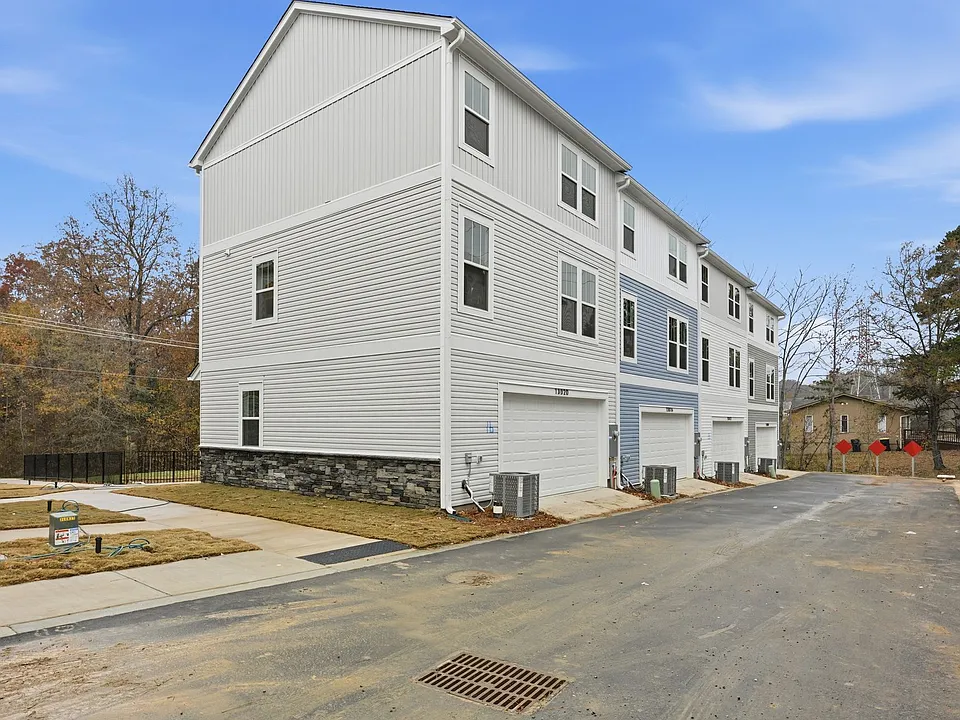 Bellhaven Townhomes
