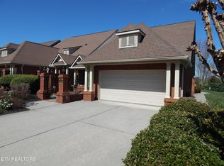 1466 Cottage Glen Ln, Maryville, TN 37801