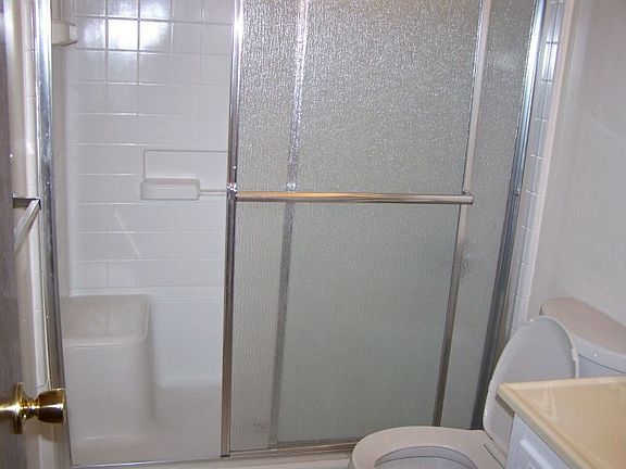 4th image of 153 SE Crow Ct