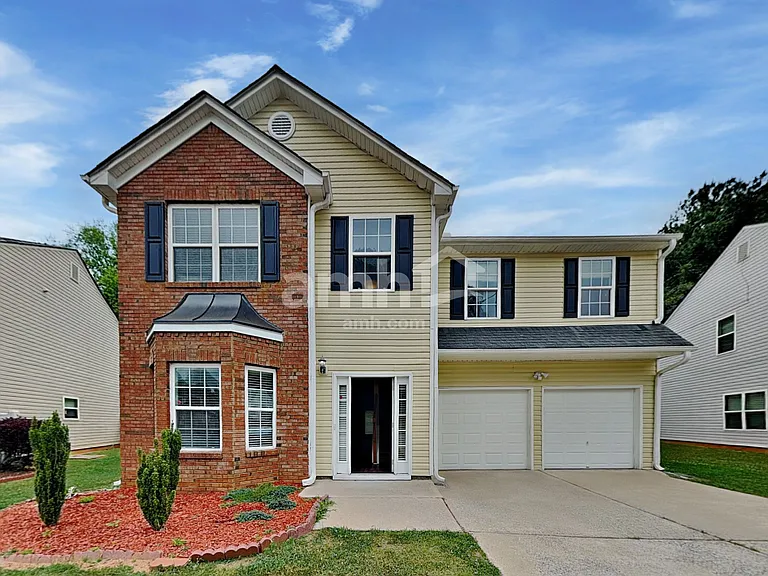 4813 Madison Point Cir — Photo 1
