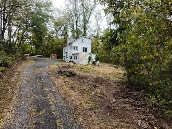 2034 Woodland Rd, Jamison, PA 18929