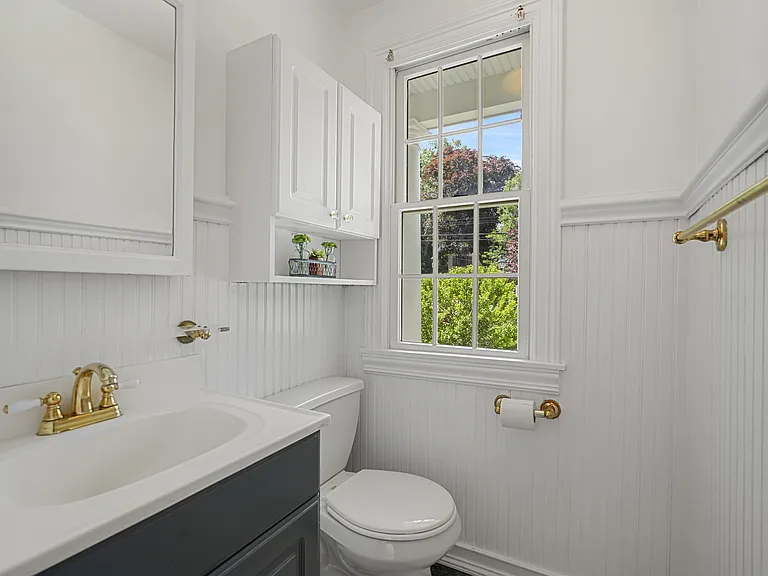 141 Idlewood Dr — Photo 4