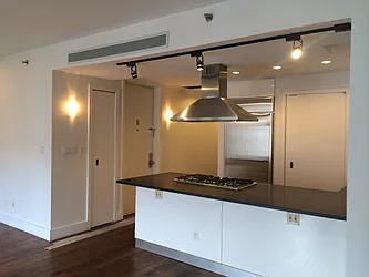 Sold by Auction Advisors