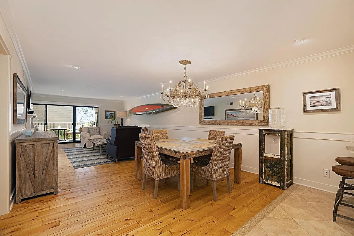 278 Dolphin Cove Ct — Photo 3