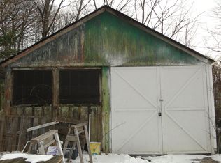 18 Elm St, Rensselaer, NY 12144