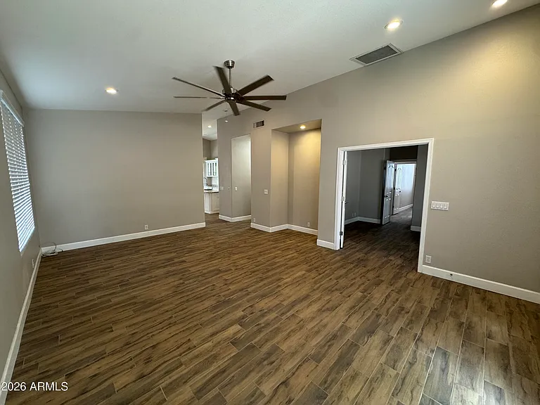 1710 E Tradewind Ct — Photo 7