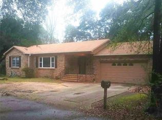 305 Court St, Chickasaw, AL 36611