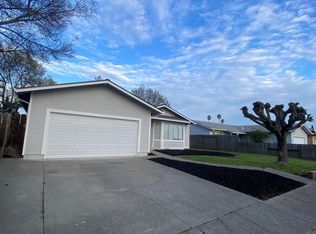 1209 Ricky Ct, Suisun City, CA 94585
